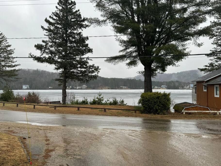 فيلا Bienvenue Au Chalet 3 Copains Lac-Simon المظهر الخارجي الصورة