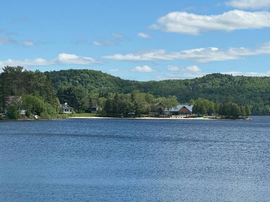 فيلا Bienvenue Au Chalet 3 Copains Lac-Simon المظهر الخارجي الصورة