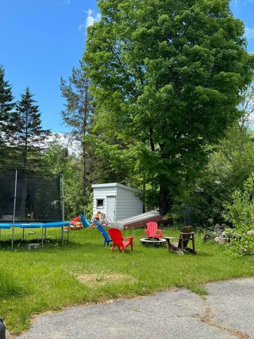 فيلا Bienvenue Au Chalet 3 Copains Lac-Simon المظهر الخارجي الصورة