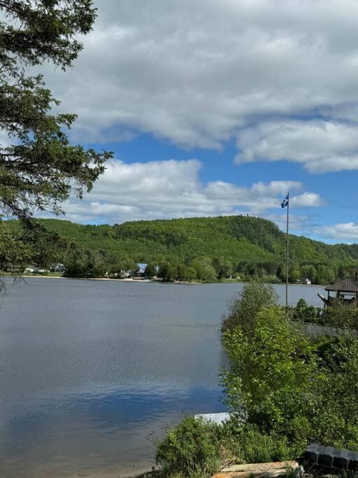 فيلا Bienvenue Au Chalet 3 Copains Lac-Simon المظهر الخارجي الصورة